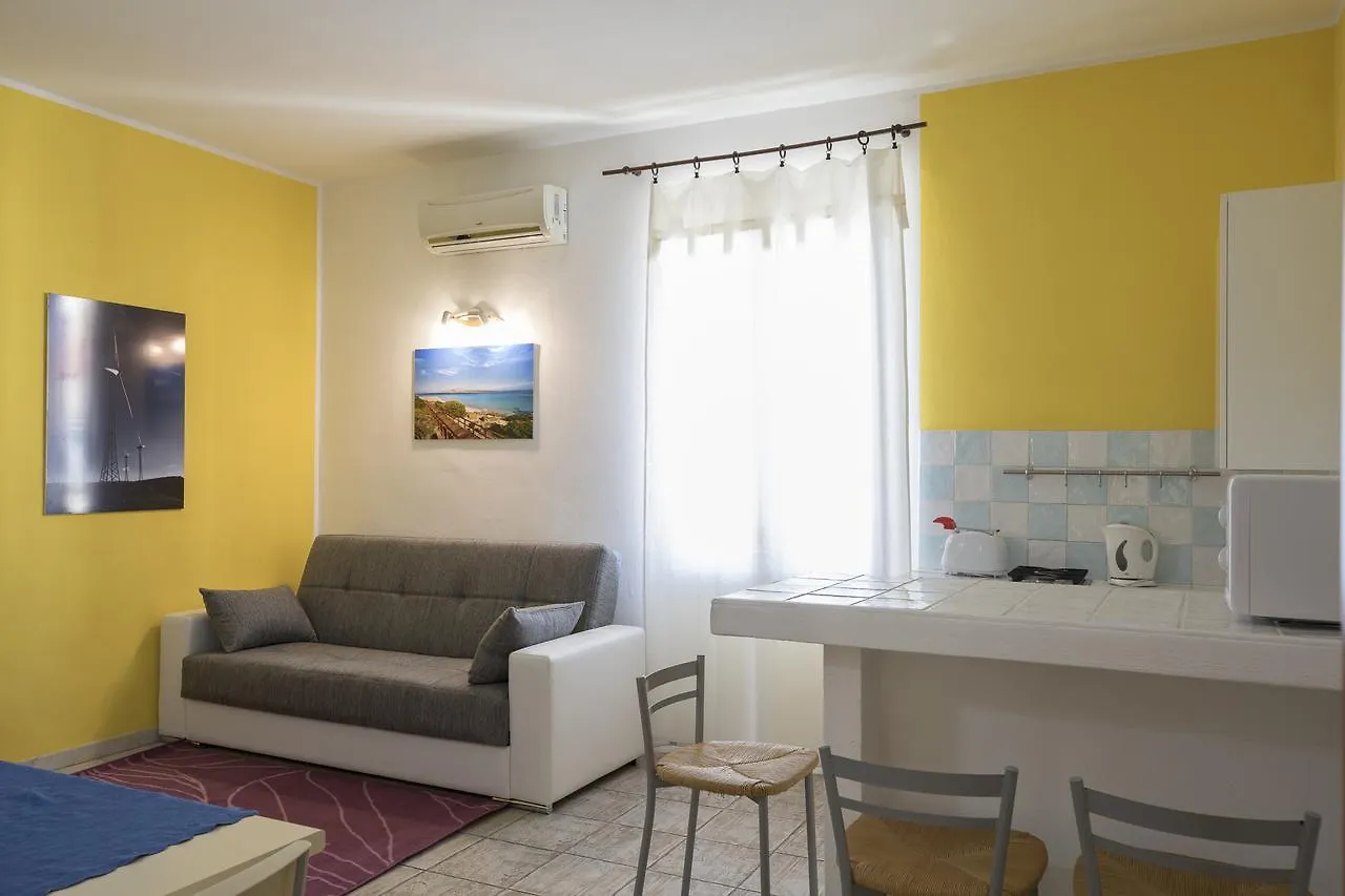 Bed and Breakfast Il Giardinetto Alghero 2*,